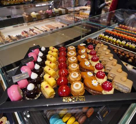 Comptoir de mignardises et macarons